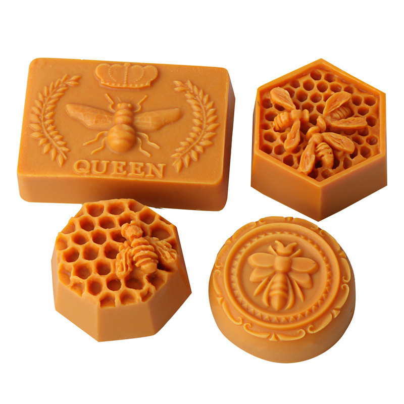 Bath Bomb Mold - 3D Flying Bee Honeycomb Candle Molds